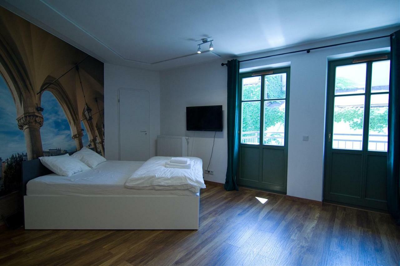 Tweety Cracow House In The Old Town Apartment Krakow Exterior photo
